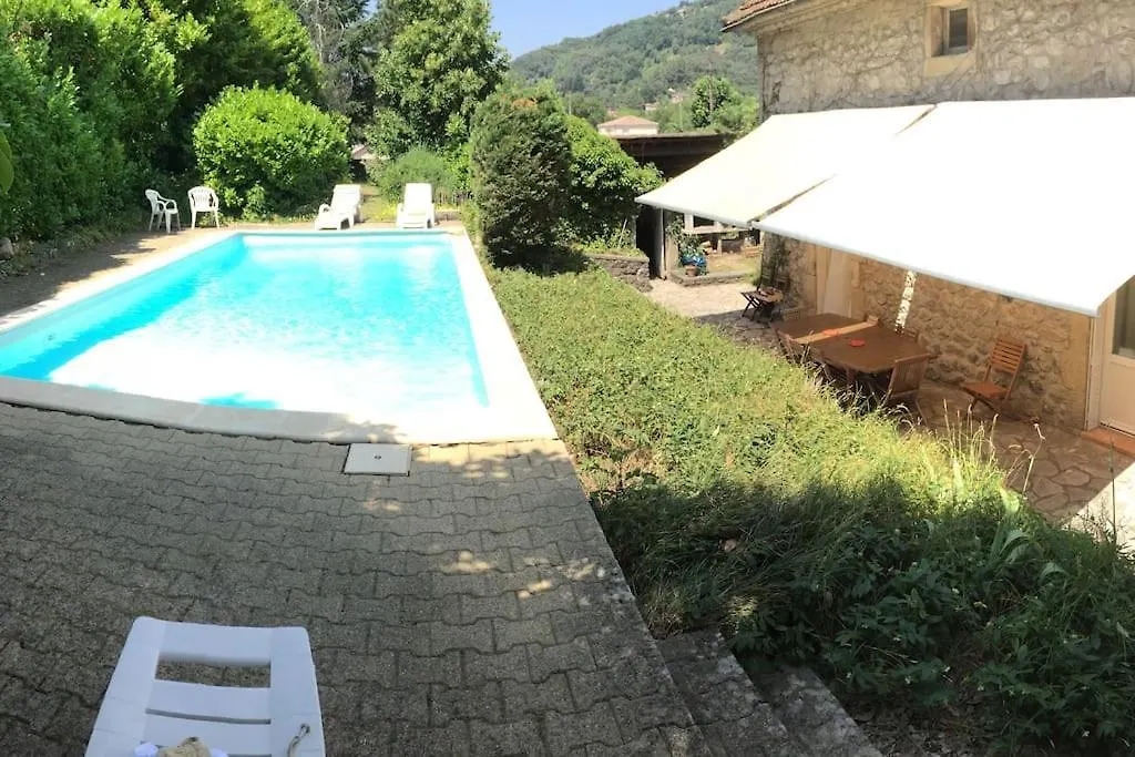 Grande Maison Familiale En Pierres Sud Ardeche Lalevade-dʼArdèche